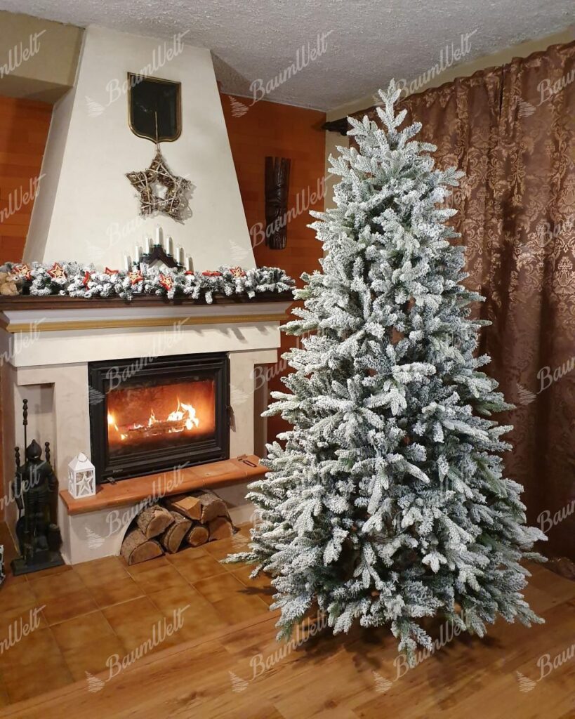 Weihnachtsbaum 3D Königsfichte