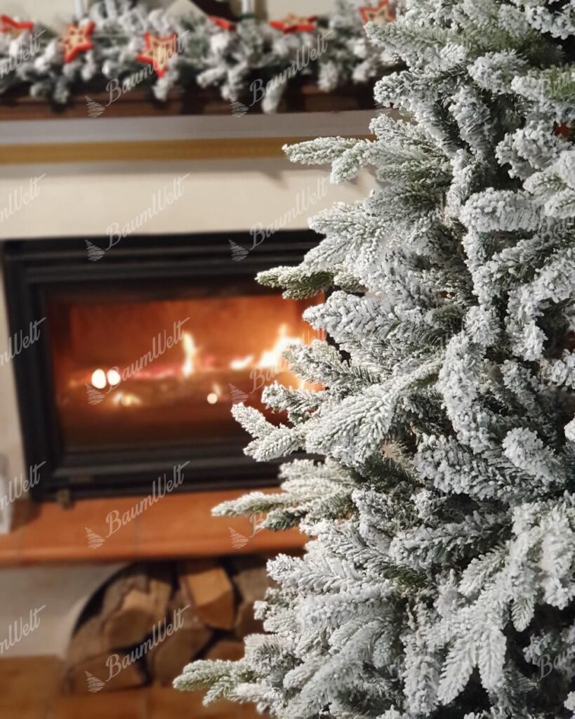 Weihnachtsbaum 3D Königsfichte