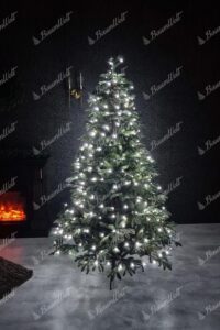 LED Weihnachtsbeleuchtung Kaltweiß am Weihnachtsbaum